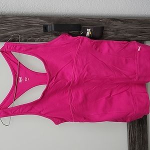 M, hot pink tank top